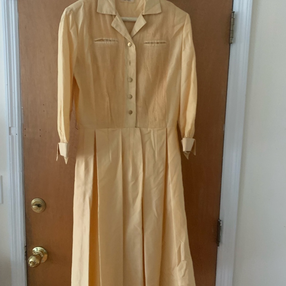 Vintage Rose Gilbert New Haven yellow dress size 8